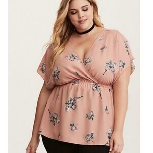 Torrid Pink Floral‎ Print Surplice Babydoll Short Sleeve Tie Back Top Size 4X